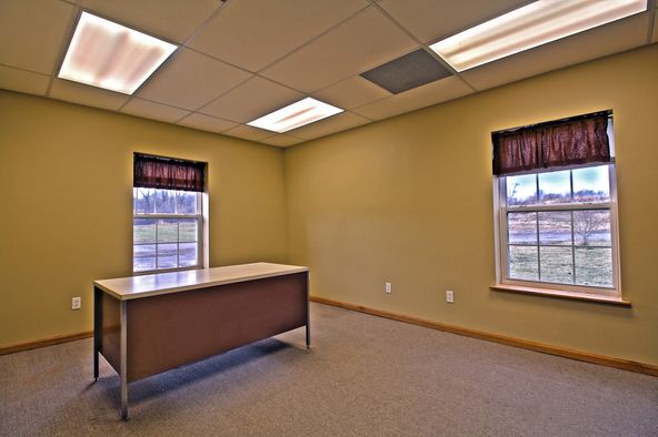 9565 W Snyder Rd, Laporte, IN 46350